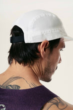 Cargar imagen en el visor de la galería, Gorra Running Pro Blanca