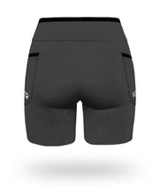 Cargar imagen en el visor de la galería, Short Pro Running Dama Largo Gris Claro