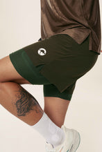 Load image into Gallery viewer, Pantaloneta con Bolsillo lateral Verde Militar Oscura
