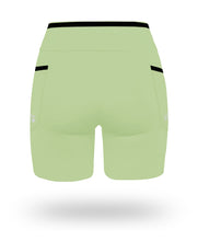 Cargar imagen en el visor de la galería, Short Pro Running Dama Largo Verde Limon

